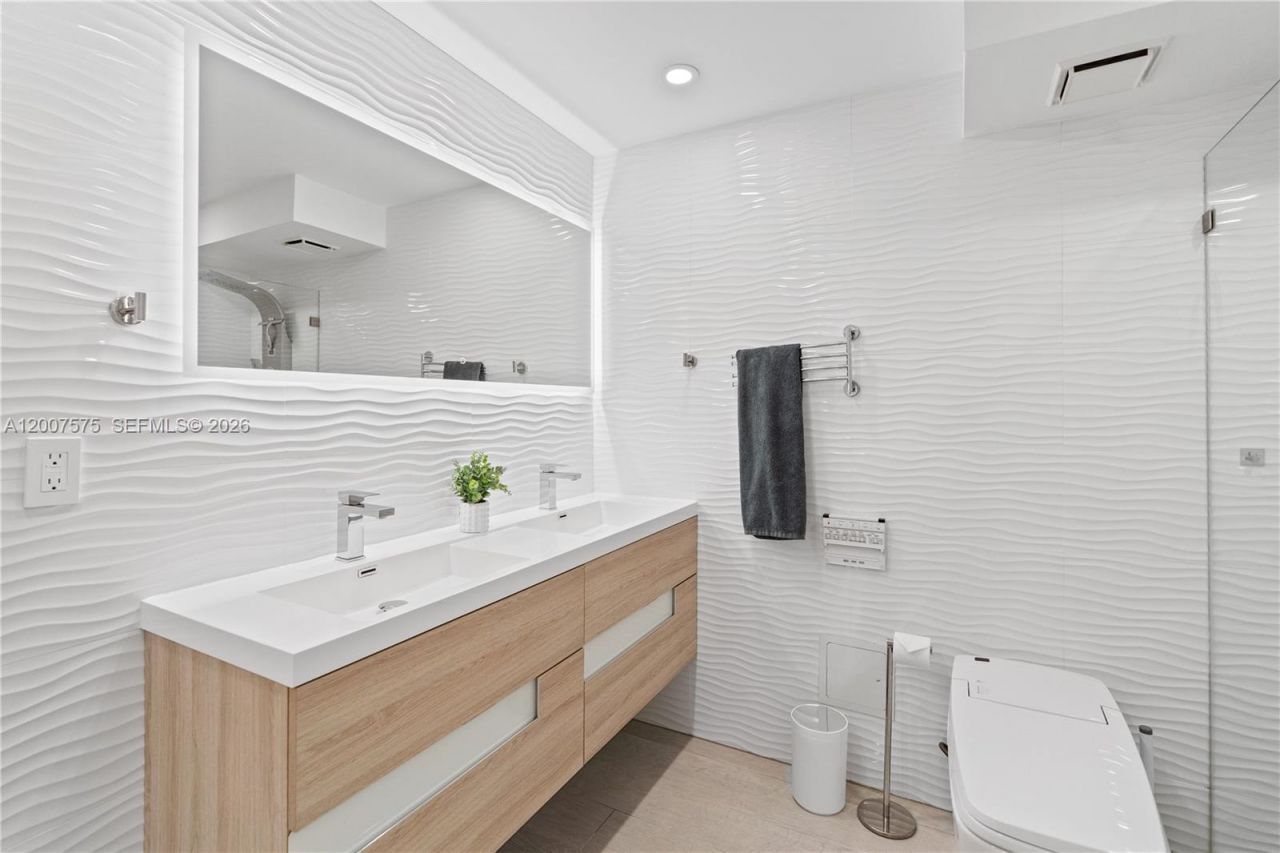 2030 S Ocean Dr , Unit 918, Hallandale Beach, FL 33009 Photo