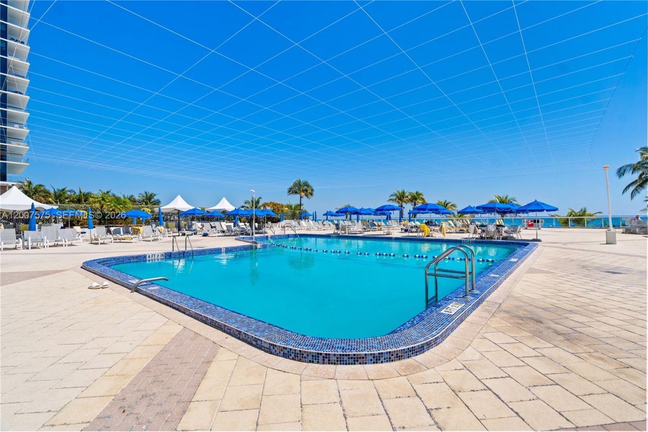 2030 S Ocean Dr , Unit 918, Hallandale Beach, FL 33009 Photo