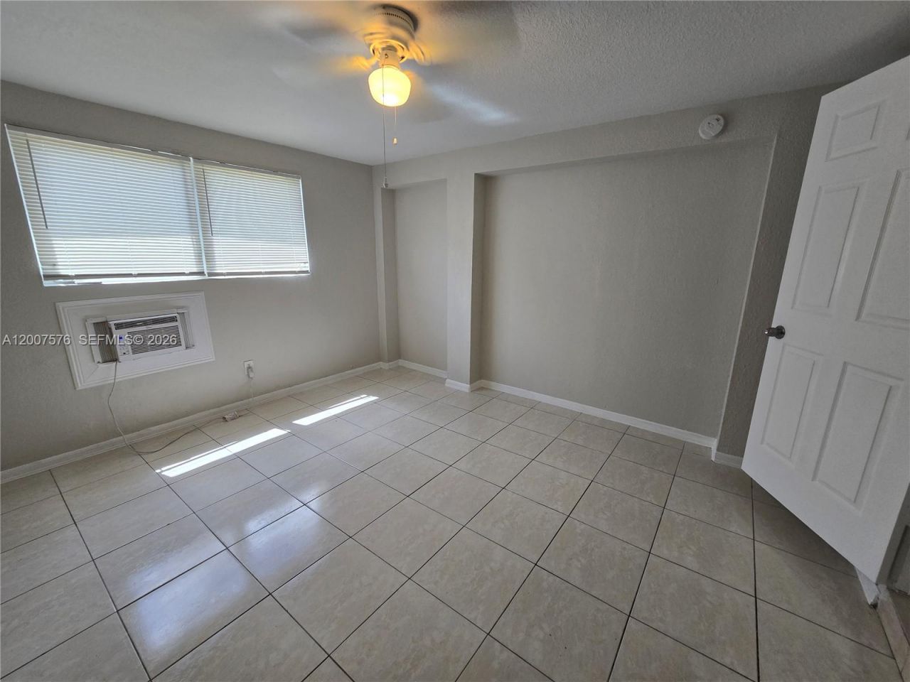 2348 NW 15th St , Fort Lauderdale, FL 33311 Photo