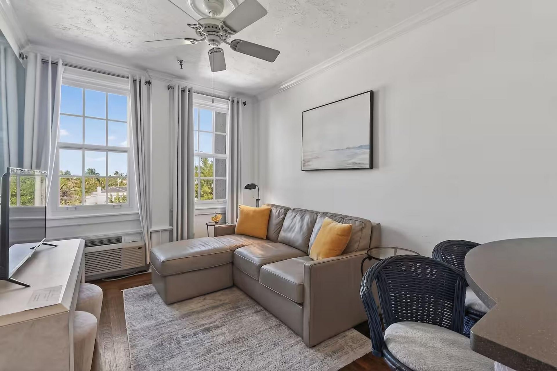 235 Sunrise, Unit 3244, Palm Beach, FL 33480 Photo