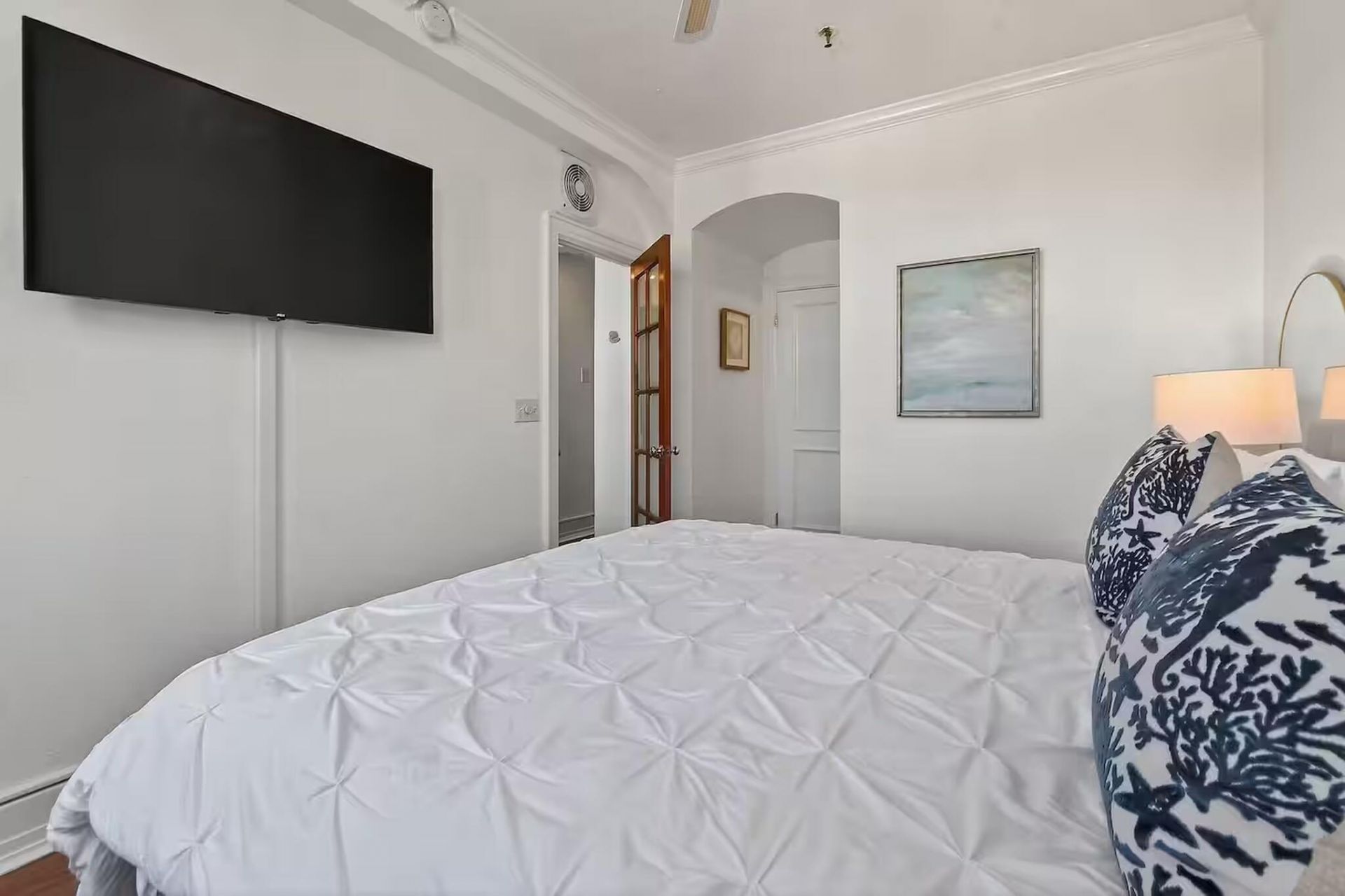 235 Sunrise, Unit 3244, Palm Beach, FL 33480 Photo