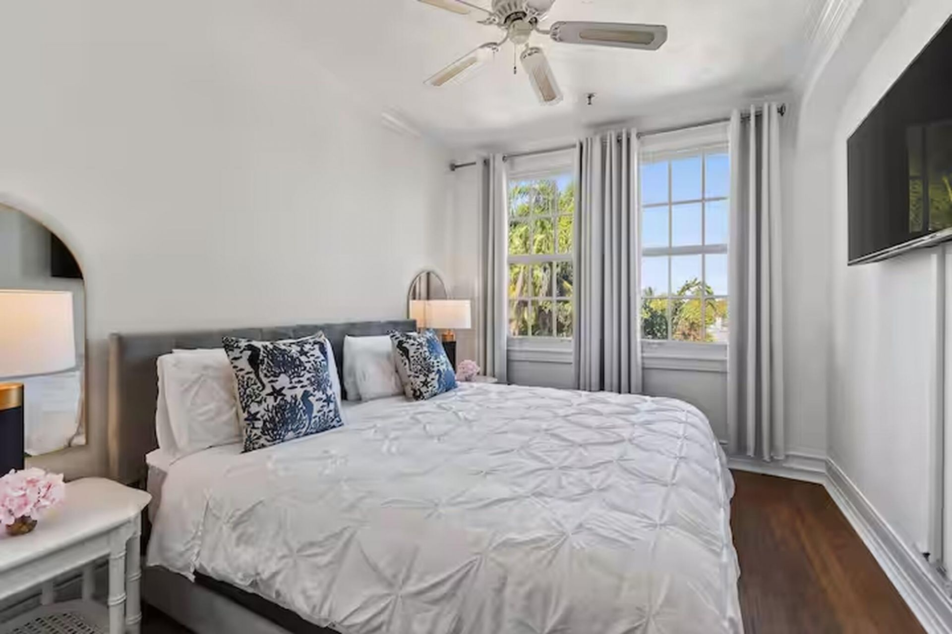 235 Sunrise, Unit 3244, Palm Beach, FL 33480 Photo