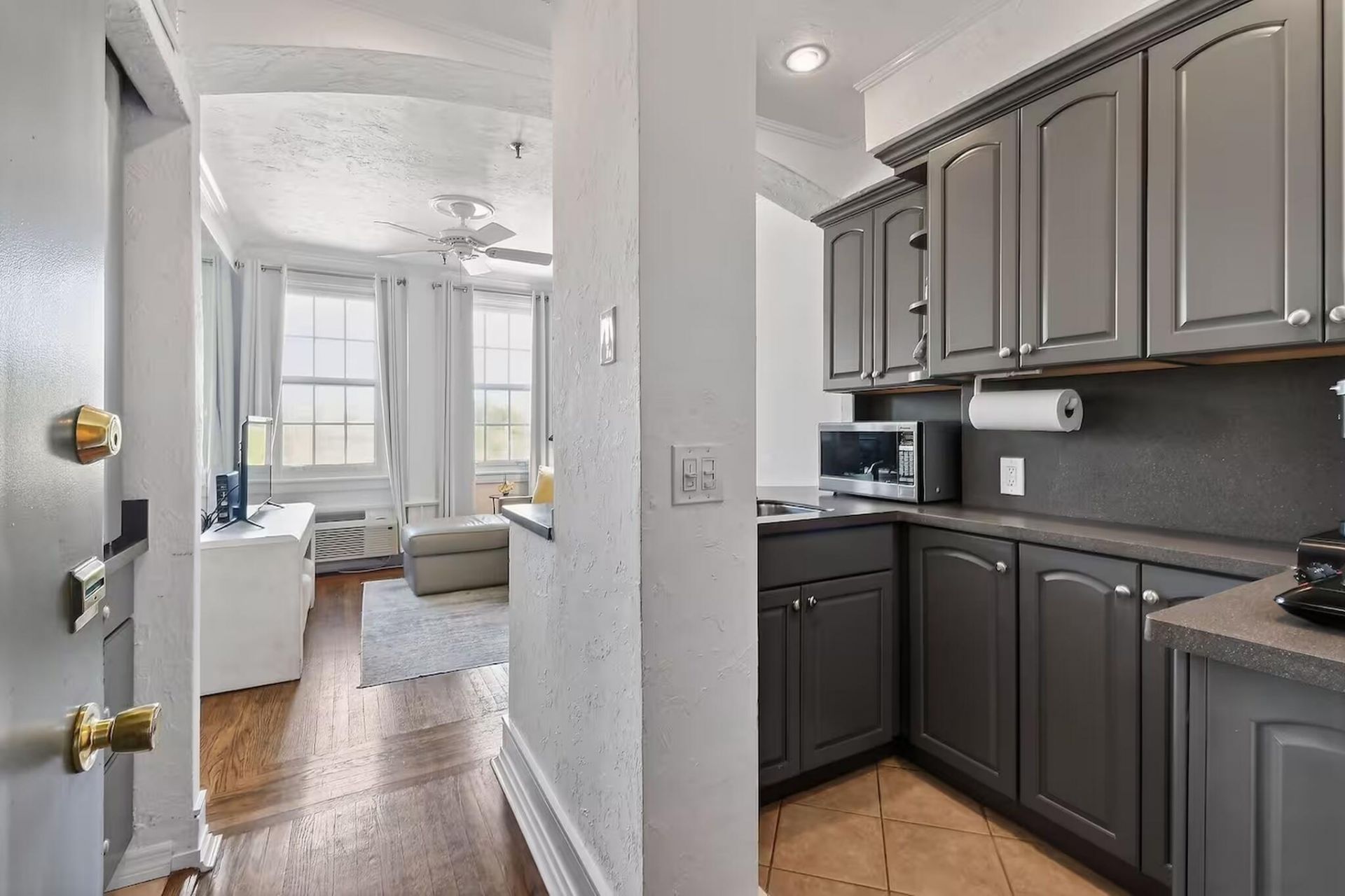 235 Sunrise, Unit 3244, Palm Beach, FL 33480 Photo