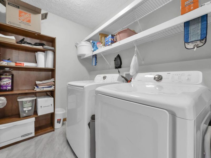 285 Rainswept Drive, Galloway, OH 43119 Photo 16