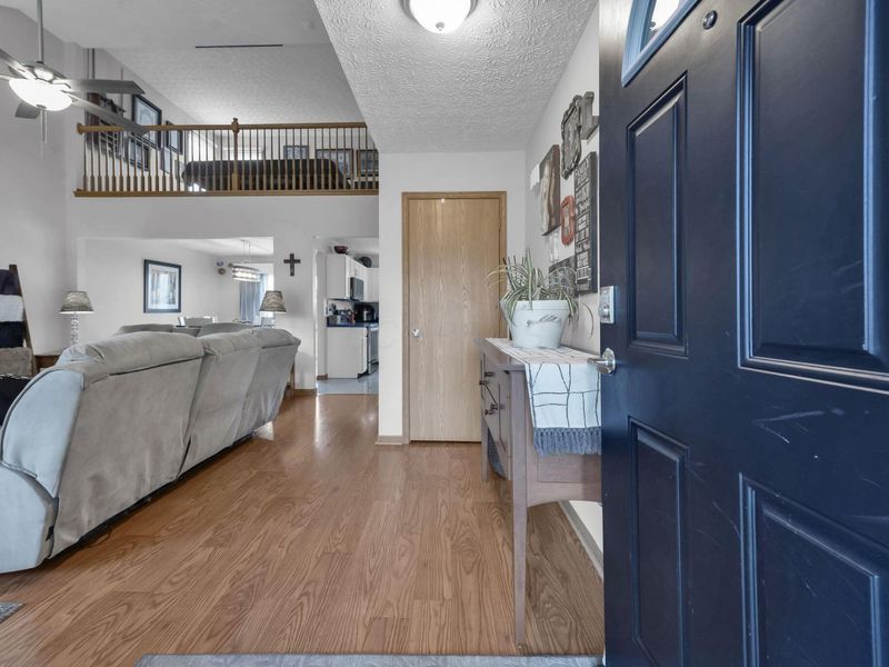 285 Rainswept Drive, Galloway, OH 43119 Photo 5