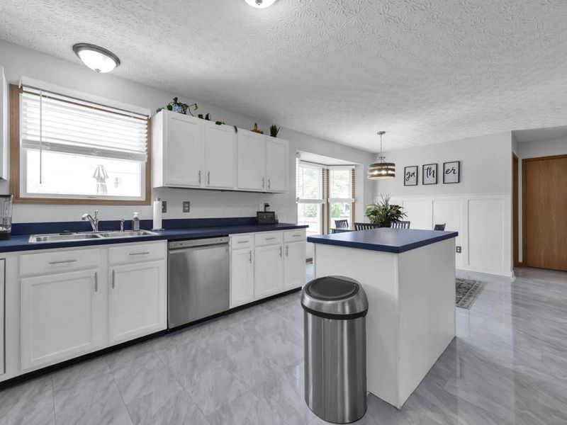 285 Rainswept Drive, Galloway, OH 43119 Photo 9