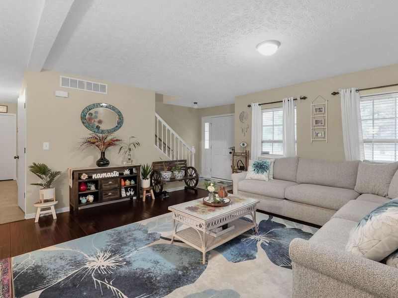 8300 Kennedy Road, Blacklick, OH 43004 Photo 10