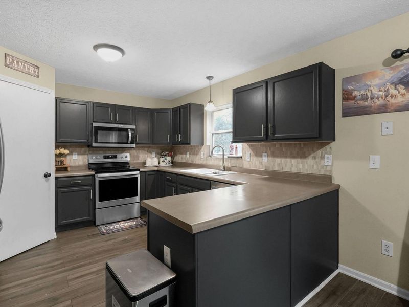 8300 Kennedy Road, Blacklick, OH 43004 Photo 12