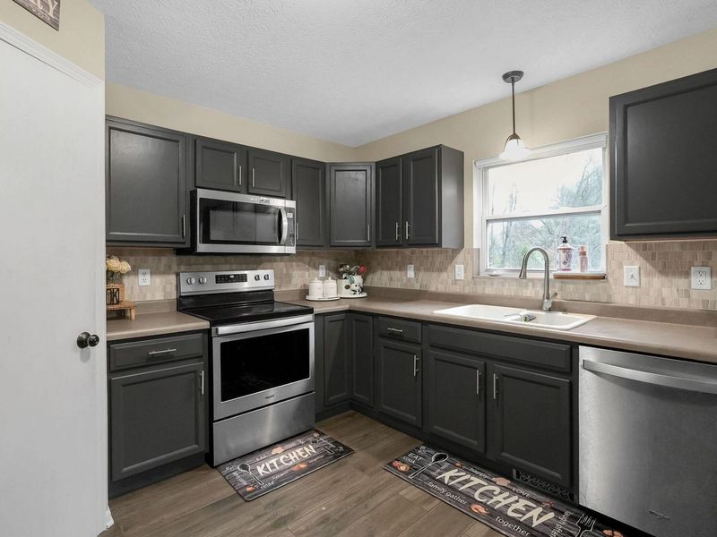 8300 Kennedy Road, Blacklick, OH 43004 Photo 13