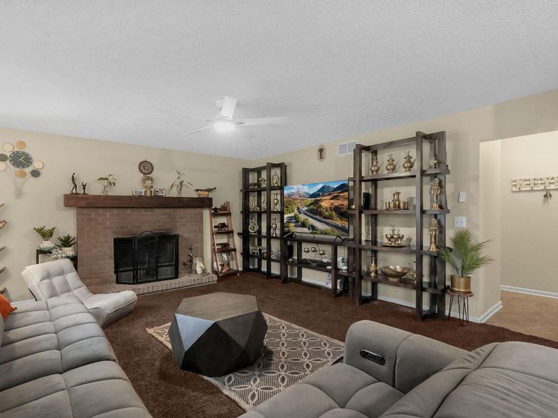 8300 Kennedy Road, Blacklick, OH 43004 Photo 20