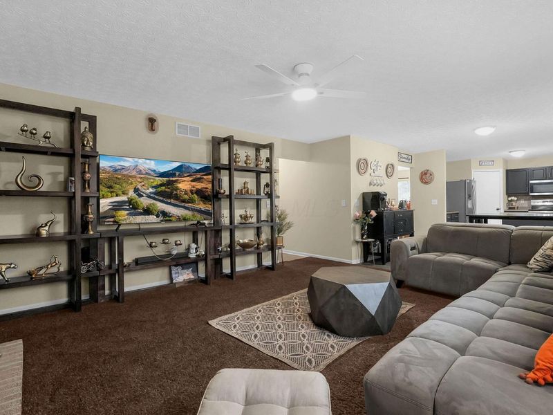 8300 Kennedy Road, Blacklick, OH 43004 Photo 22