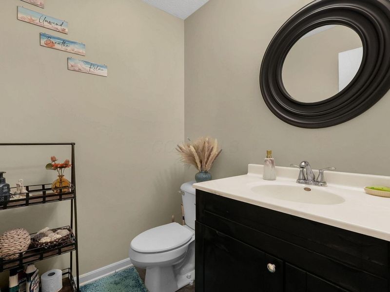 8300 Kennedy Road, Blacklick, OH 43004 Photo 23