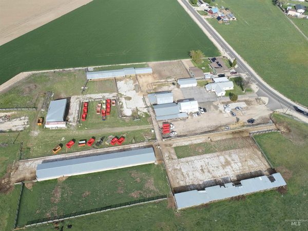 7305 E Locust Ln, Nampa, ID 83686