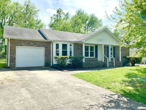 236 Moncrest Dr, Clarksville, TN 37042
