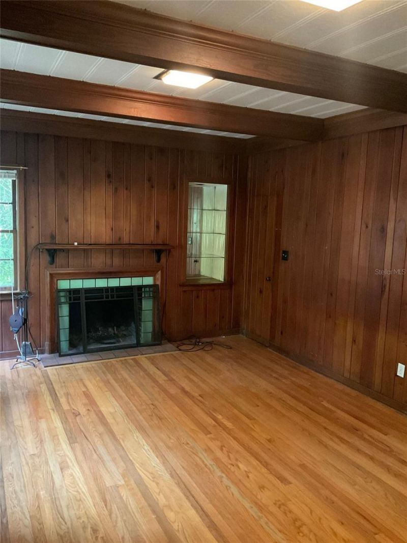 2721 SW 3rd Place , Gainesville, FL 32607 Photo