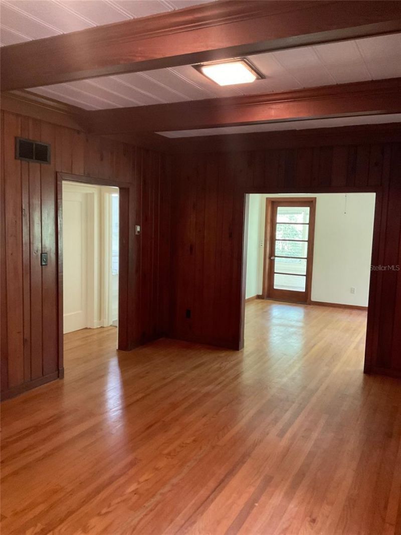 2721 SW 3rd Place , Gainesville, FL 32607 Photo