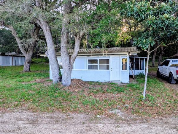 17247 SE 284TH TERRACE , UMATILLA, FL 32784