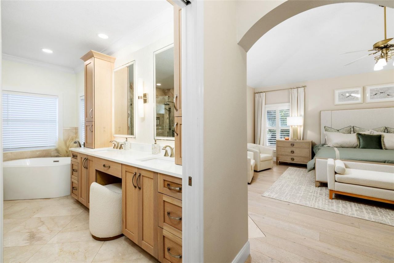 9642 Gretna Green Drive, Tampa, FL 33626 Photo