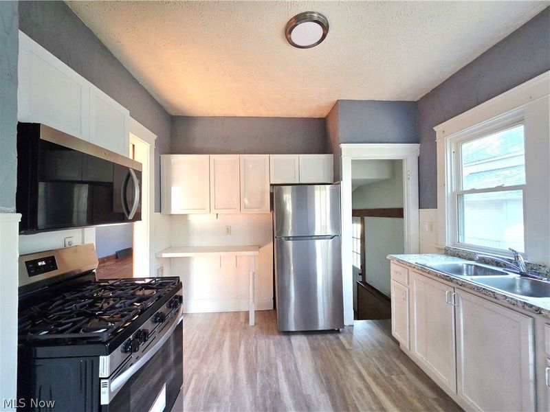 2125 W 81st Street, Cleveland, OH 44102 Photo 9