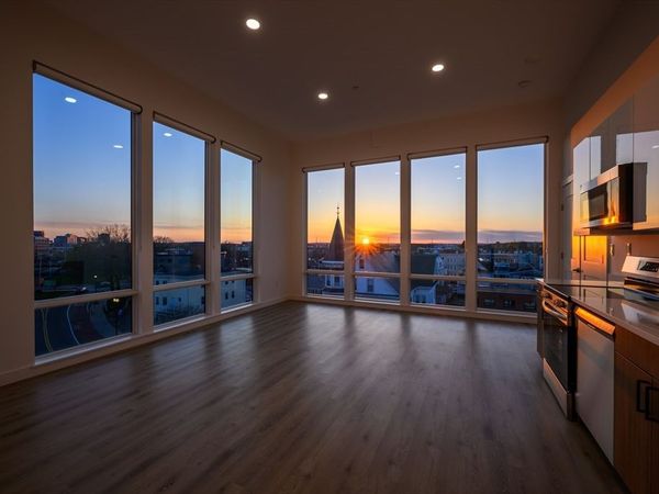 319 Broadway, Unit 501, Everett, MA 02149