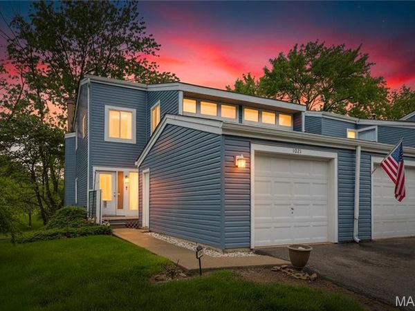 1021 Fairways Drive, Unit 1, Lake St Louis, MO 63367