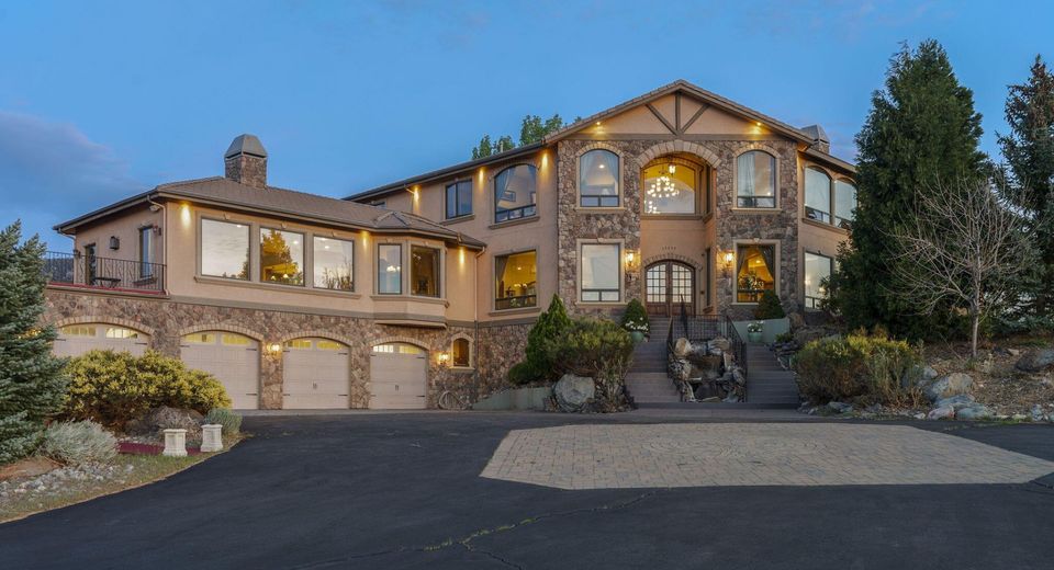 17300 Majestic View Drive, Reno, NV 89521 Photo