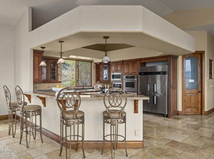 17300 Majestic View Drive, Reno, NV 89521 Photo