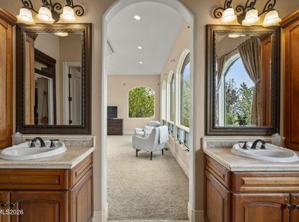 17300 Majestic View Drive, Reno, NV 89521 Photo