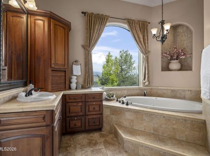 17300 Majestic View Drive, Reno, NV 89521 Photo