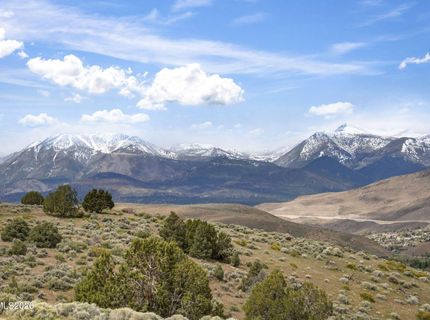 17300 Majestic View Drive, Reno, NV 89521 Photo