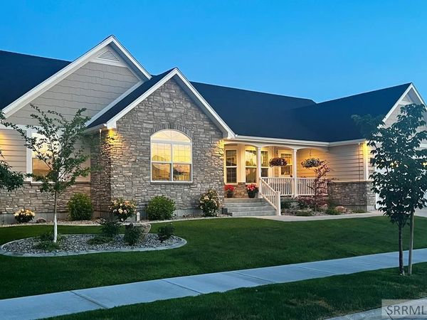 5085 Eaglewood Drive, IDAHO FALLS, ID 83401