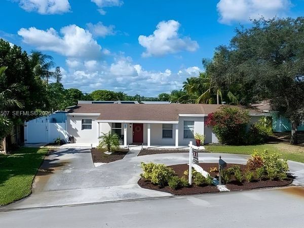 6941 boston dr , Atlantis, FL 33462