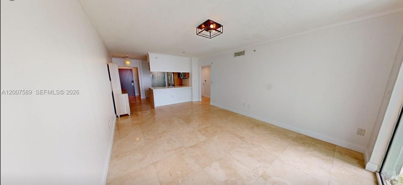 31 SE 5th St, Unit 3002, Miami, FL 33131 Photo