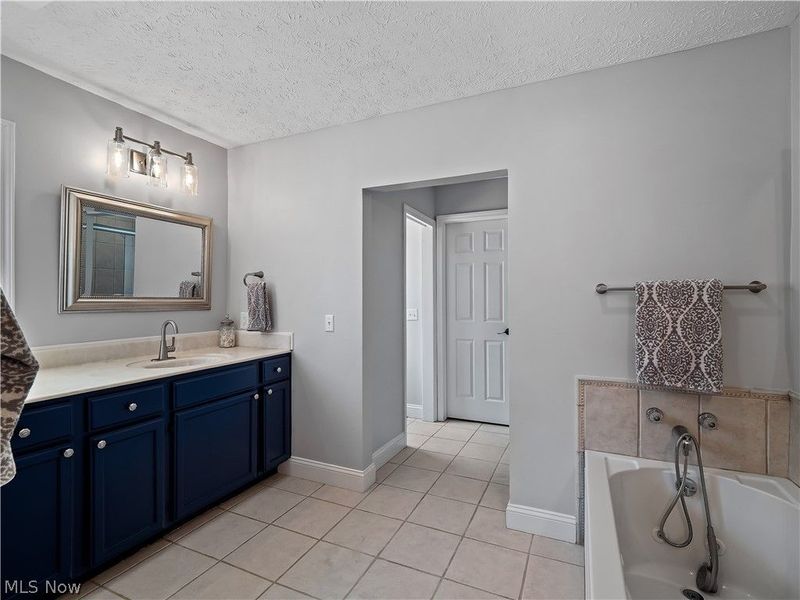 4534 Bellerive Court, Avon, OH 44011 Photo 26