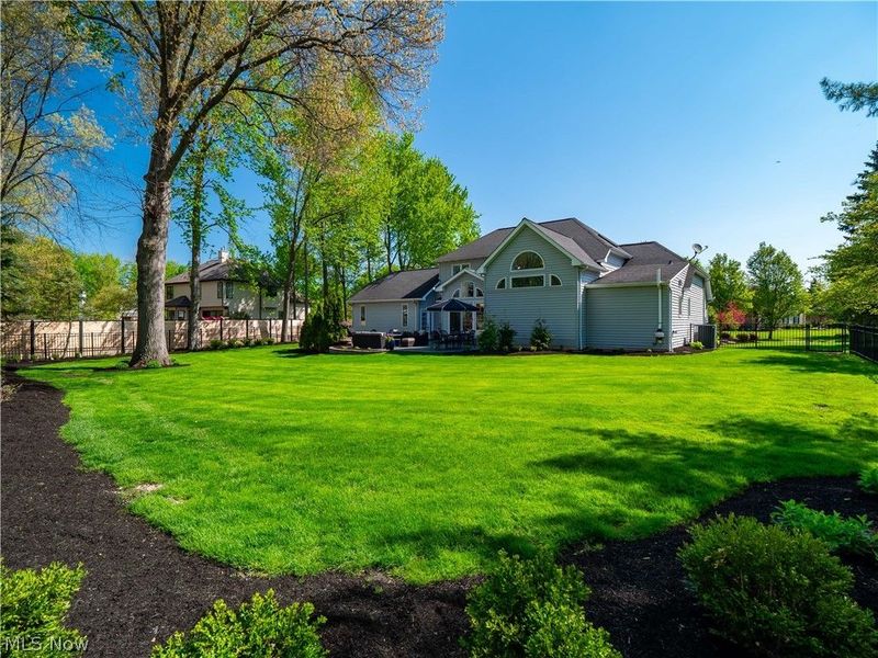 4534 Bellerive Court, Avon, OH 44011 Photo 3