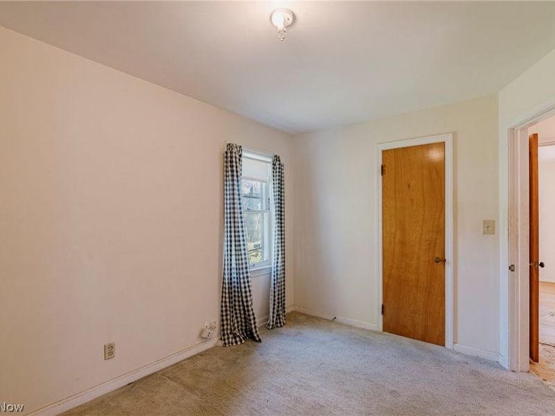 1004 Woodview Road, Cleveland Heights, OH 44121 Photo 10