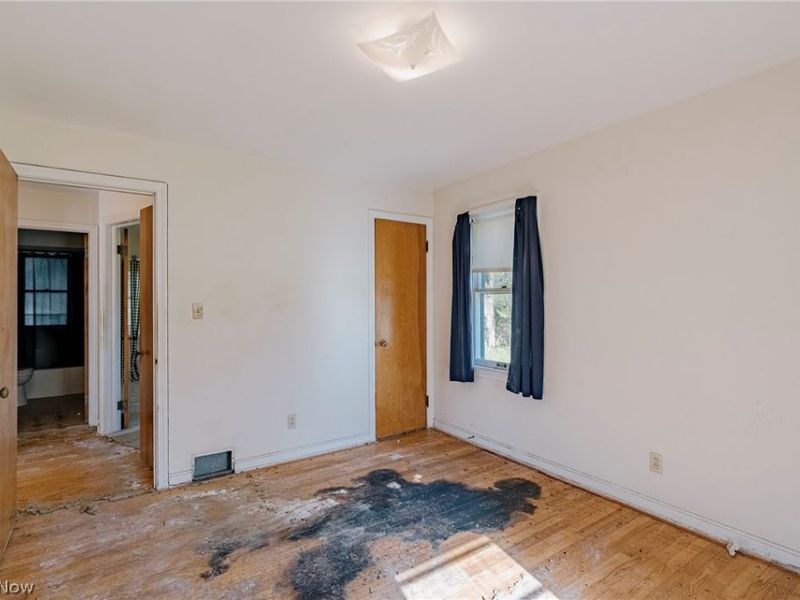 1004 Woodview Road, Cleveland Heights, OH 44121 Photo 12