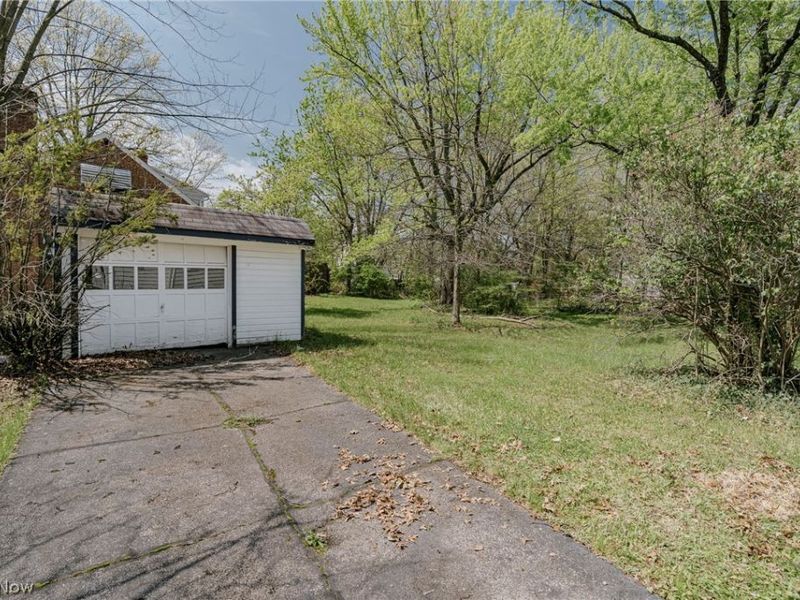 1004 Woodview Road, Cleveland Heights, OH 44121 Photo 18