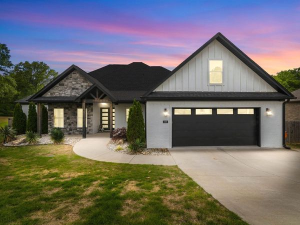 4407 Cumberland Circle , Benton, AR 72019