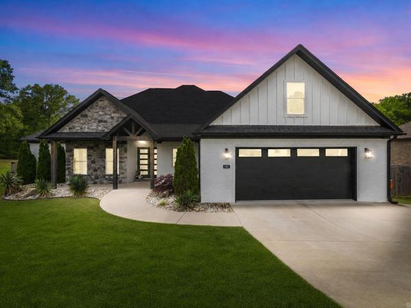 4407 Cumberland Circle, Benton, AR 72019