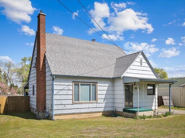 8403 E Broadway Ave, Spokane Valley, WA 99212
