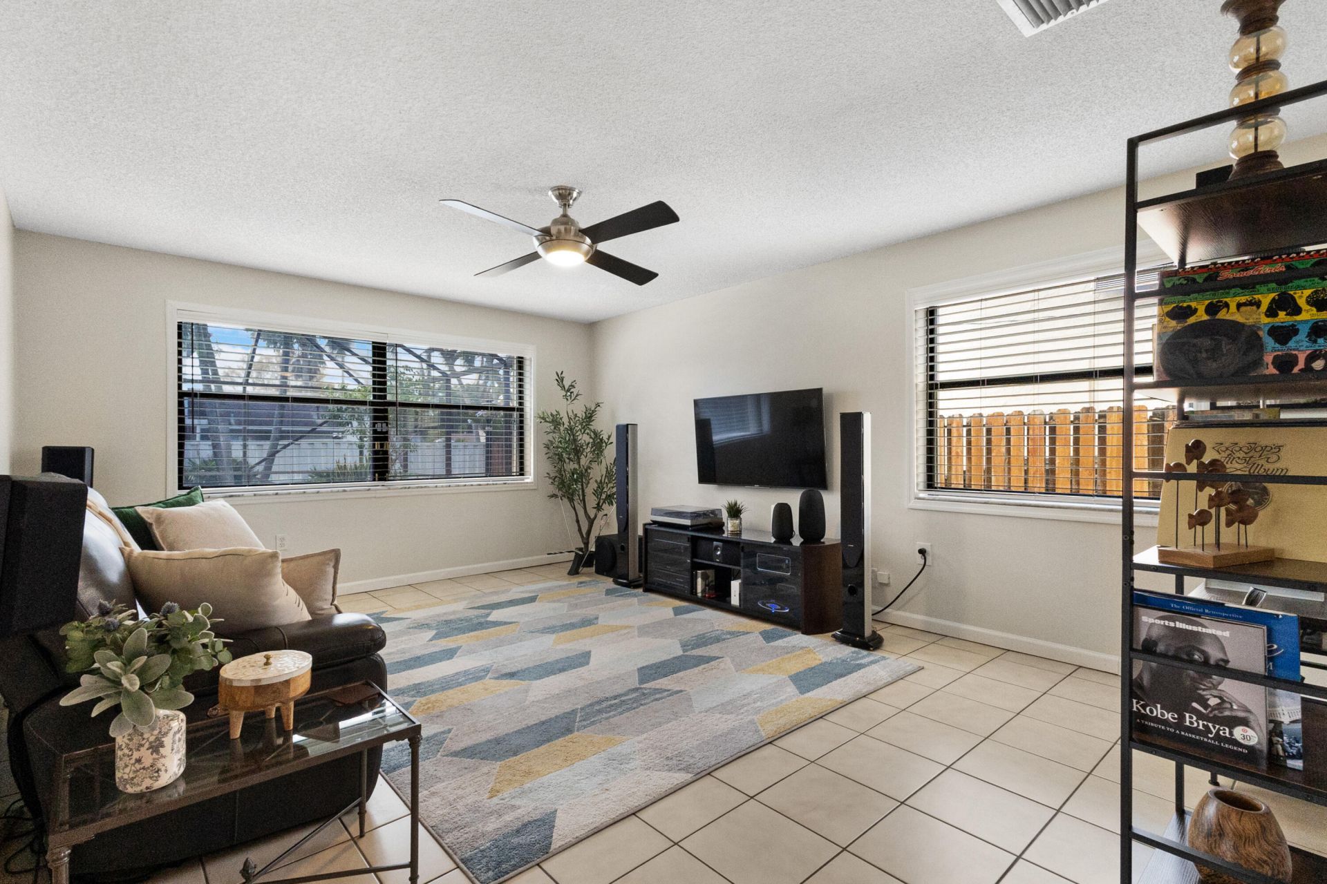 4735 NW 113th Terrace, Sunrise, FL 33323 Photo