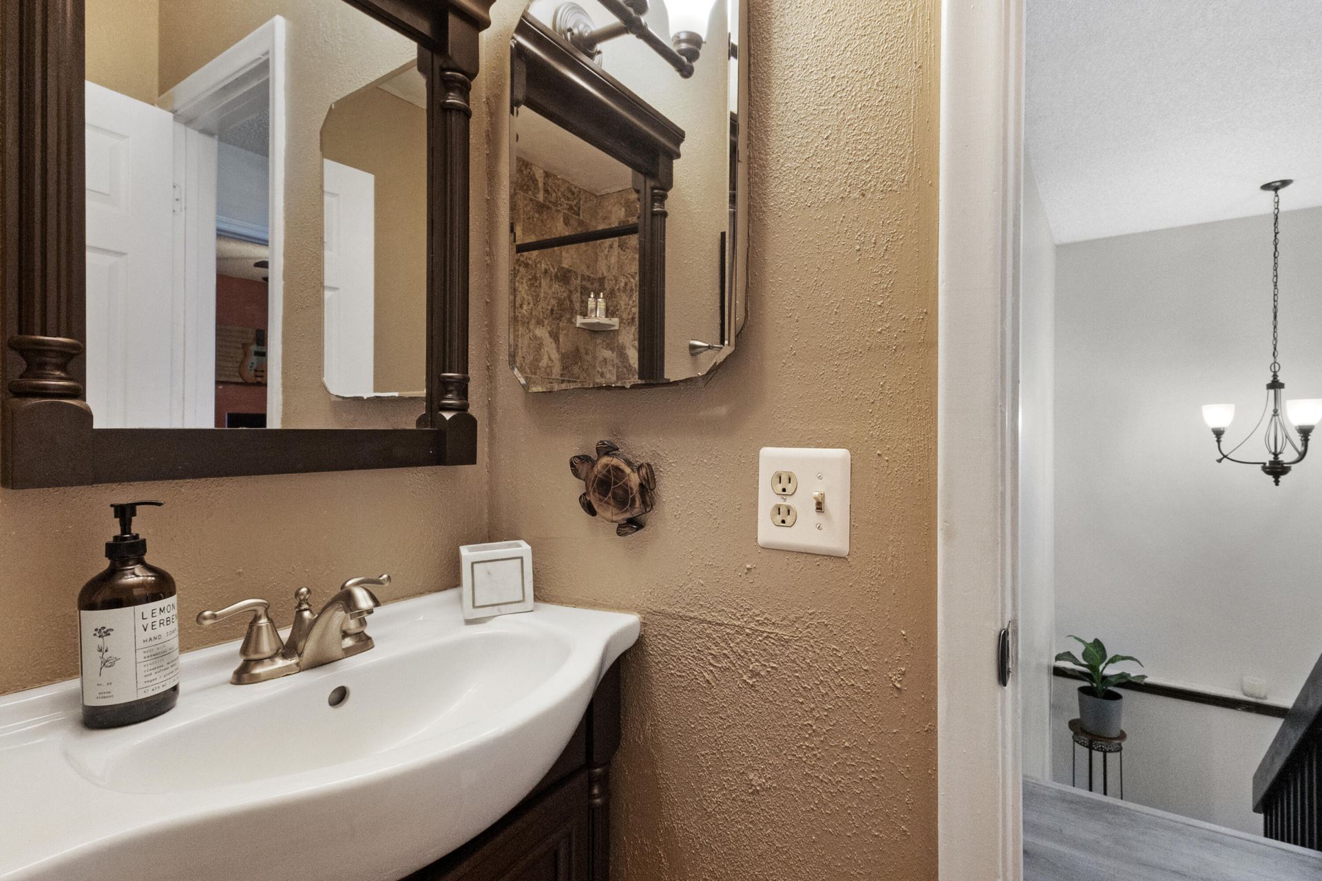 4735 NW 113th Terrace, Sunrise, FL 33323 Photo