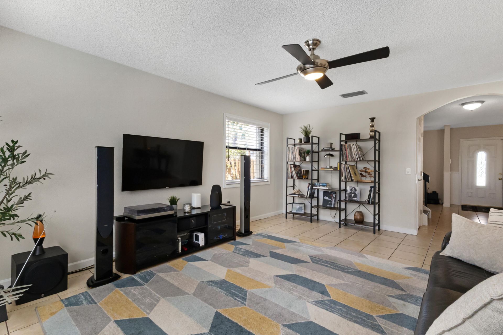 4735 NW 113th Terrace, Sunrise, FL 33323 Photo