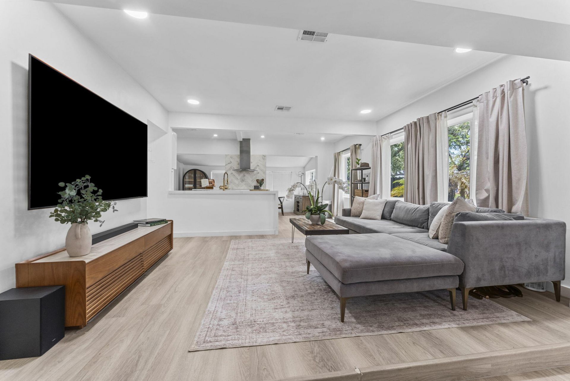 606 SW 19th Street, Fort Lauderdale, FL 33315 Photo