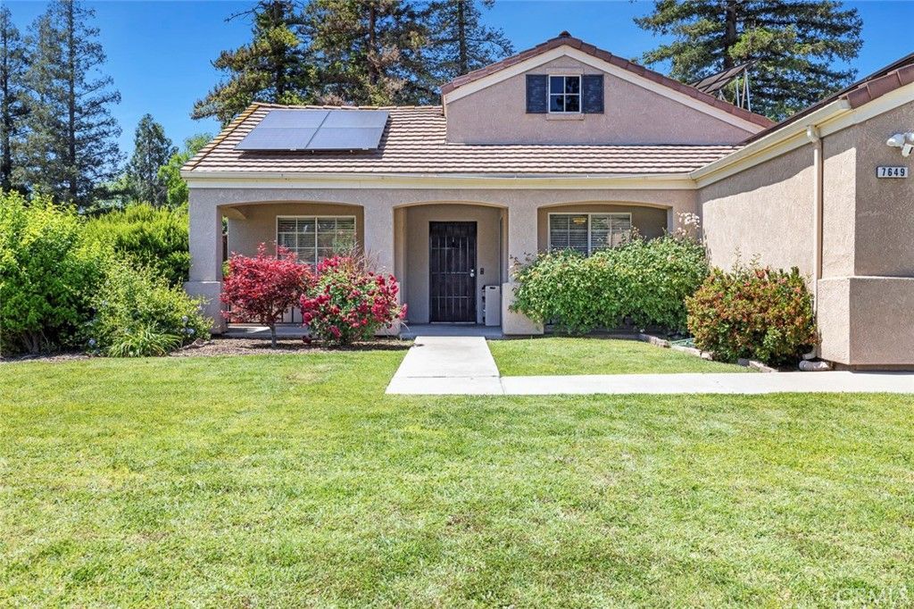 7649 N Baird, Fresno, CA 93720 Main Photo