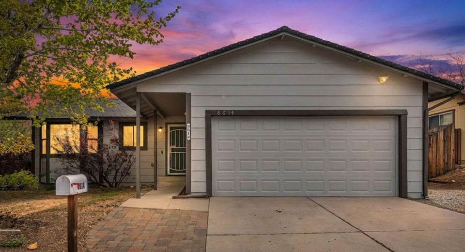 8614 Strutter Way, Reno, NV 89506 Photo