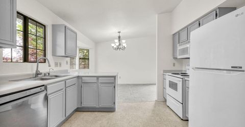 8614 Strutter Way, Reno, NV 89506 Photo