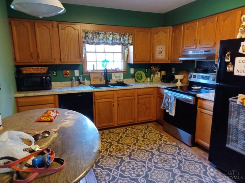 1/2 Springlake Avenue, Hillsboro, OH 45133 Photo 5