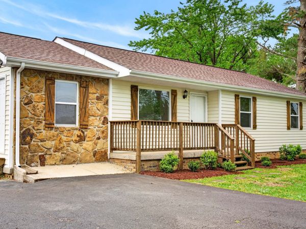 1440 Old Highway 52 , Lafayette, TN 37083